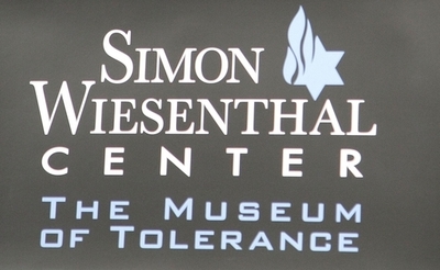 氣志團やMTVに謝罪要求、ナチ制服姿の番組出演で 米ユダヤ人団体