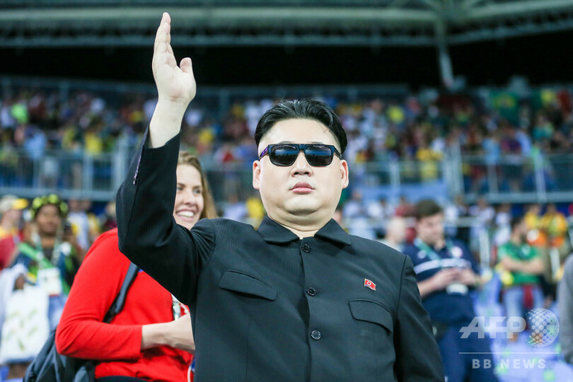 【写真特集】雰囲気はまるで本物、金正恩氏のそっくりさん「ハワードX」