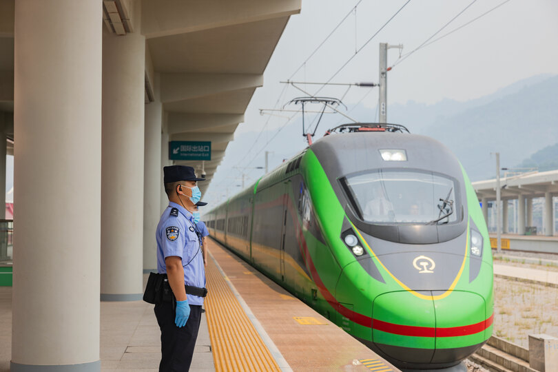 中国ラオス鉄道、ラオス区間の年初来旅客数が300万人突破