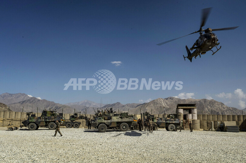 アフガンでNATO軍ヘリ墜落、米兵6人死亡