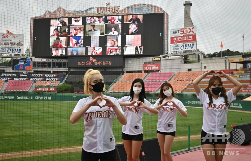 ファンなし、唾吐きなし 韓国プロ野球が開幕