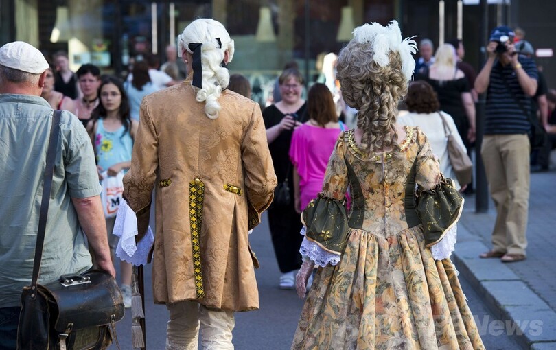 街中を染める黒衣装、ドイツでゴシックの祭典