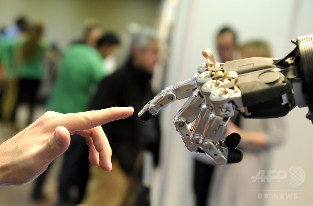 人間とセックスするロボット、年内にも市場に? 人間とセックスするロボット、年内にも市場に?