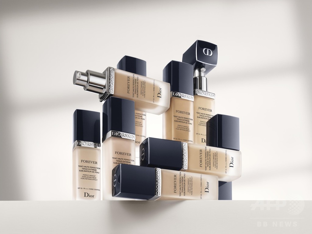 「ディオール」16時間も美肌続くファンデーション登場