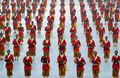 中国・河南（%%Henan%%）省で始まった第9回鄭州国際少林武術フェスティバル（Zhengzhou International Shaolin Wushu Festival）開会式で演武する少林寺塔溝武術学校（Shaolin Tagou Wushu School）の生徒たち（2012年10月21日撮影）。(c)AFP