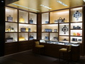 13日にリニューアルオープンする「ルイ・ヴィトン（Louis Vuitton）」松屋銀座店の店内の様子（2013年9月12日撮影）。(c)MODE PRESS