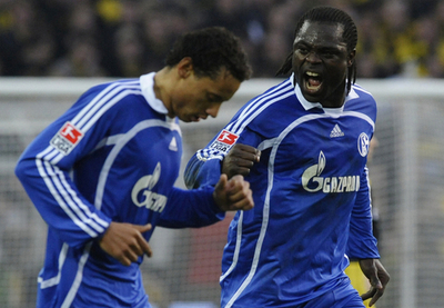 シャルケ アウェーでドルトムントを降し3連勝