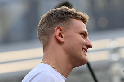 大クラッシュのミック「痛みすらない」 マシンの安全性に感謝