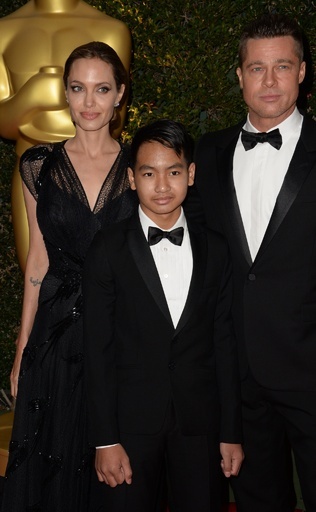 A・ジョリーさんにアカデミー賞特別賞、人道支援たたえ