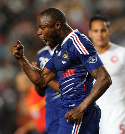 フランス チュニジアと引き分ける、国際親善試合