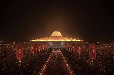 収賄疑惑のタイ寺院、寄付金24億円を返還へ