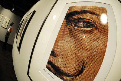 ベルリンにダリ美術館オープン、展示作品は400点以上