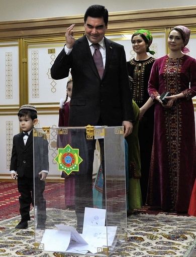 トルクメニスタン大統領選、得票率98％で現職が圧勝