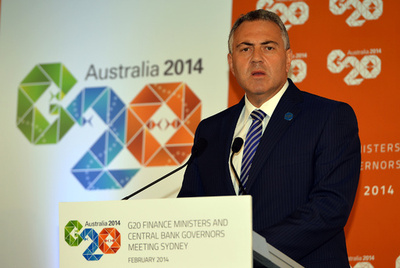 豪、年金支給開始年齢を引き上げへ 2035年までに70歳に