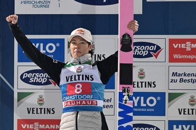 小林陵侑がジャンプ週間開幕戦2位、優勝はウェリンガー