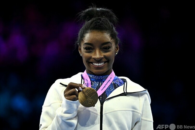 バイルス、世界体操21個目の金 女子個人総合制す
