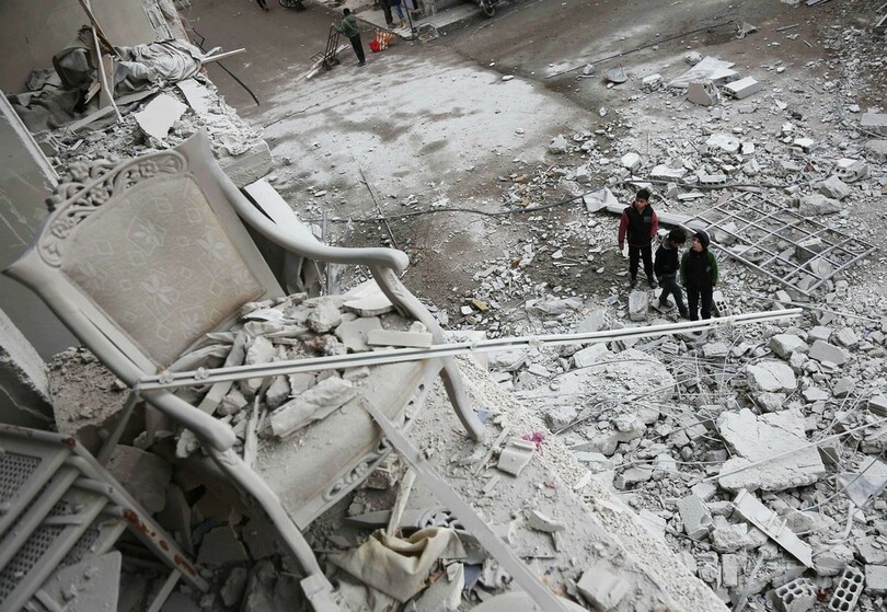 トルコ軍、シリアのクルド組織を砲撃 地上侵攻の開始示唆