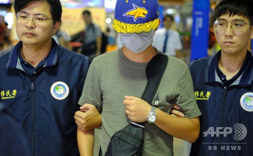 台湾、中国人観光客を退去処分 香港デモ支持の「レノンウォール」損壊で