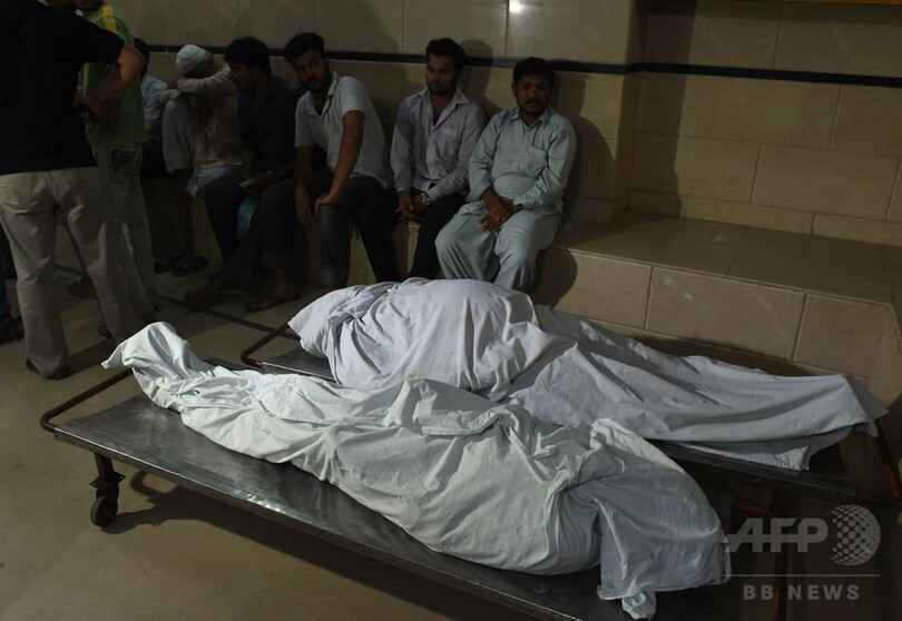 パキスタン、熱波で122人死亡 気温45度に