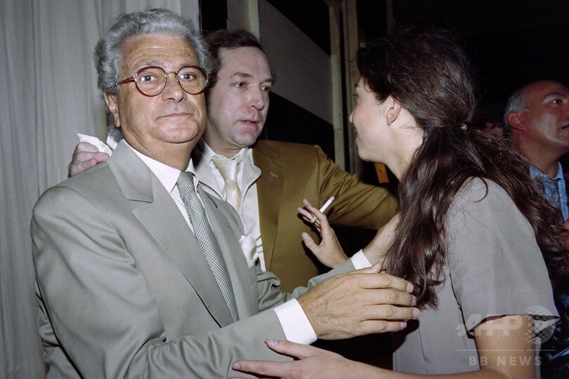 伊ファッションデザイナー、フランチェスコ・スマルト氏87歳で死去 