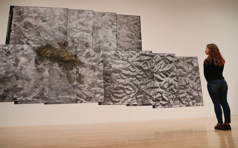 アートと建築で真相究明、英の異能集団フォレンジック・アーキテクチャー