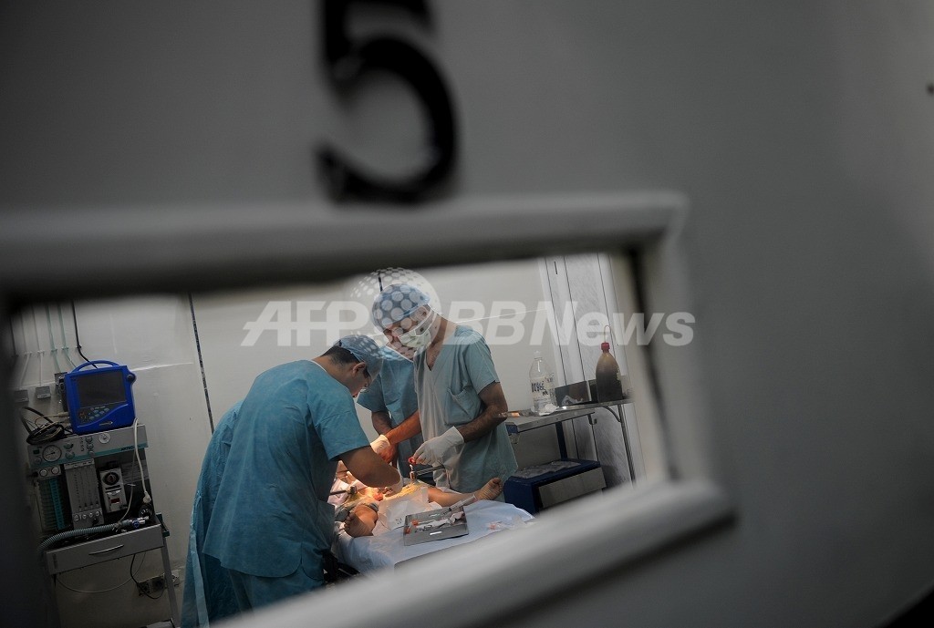 医大卒と偽り手術に参加、元銀行員に実刑3年 ドイツ 医大卒と偽り手術に参加、元銀行員に実刑3年 ドイツ