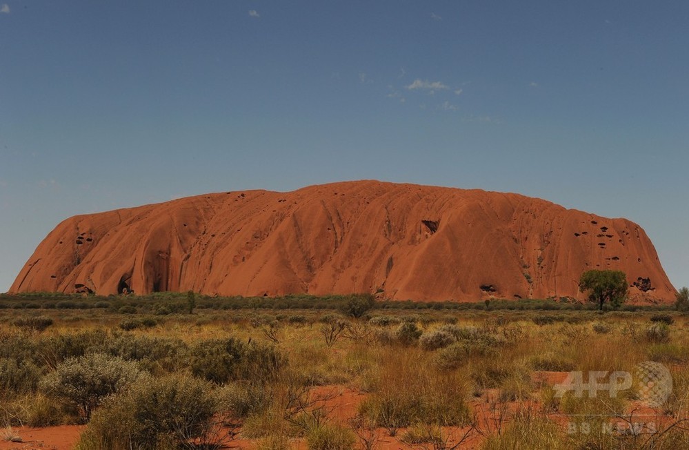 豪 エアーズロック 19年から登山禁止に ディズニーランドではない 写真1枚 国際ニュース Afpbb News