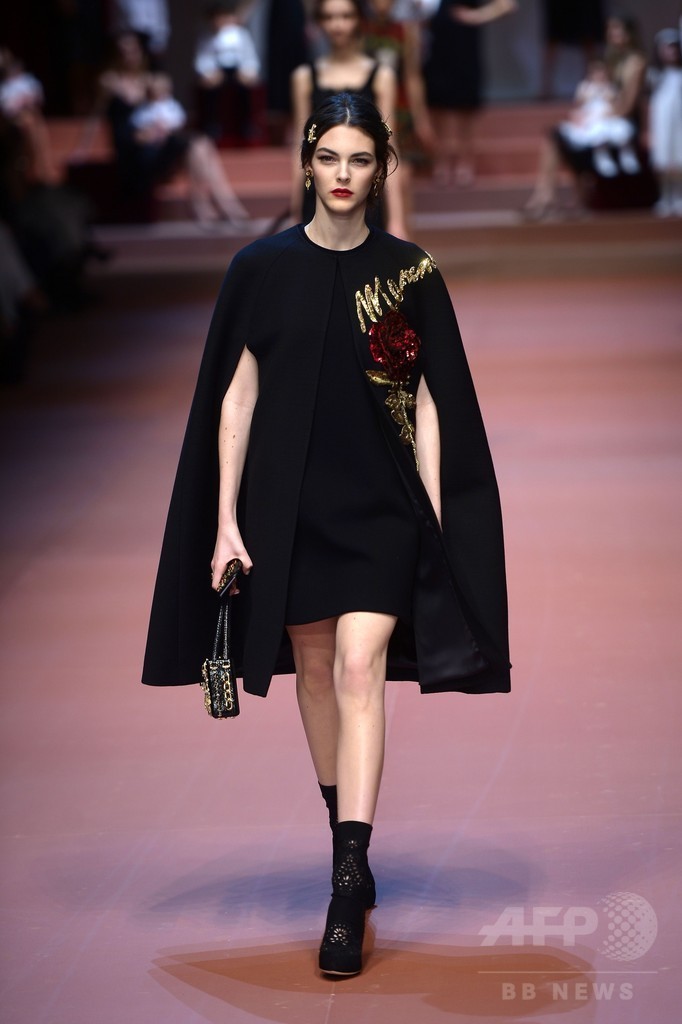 「ママ万歳！」お母さんたちに敬意を表して、「ドルチェ＆ガッバーナ」15/16秋冬 