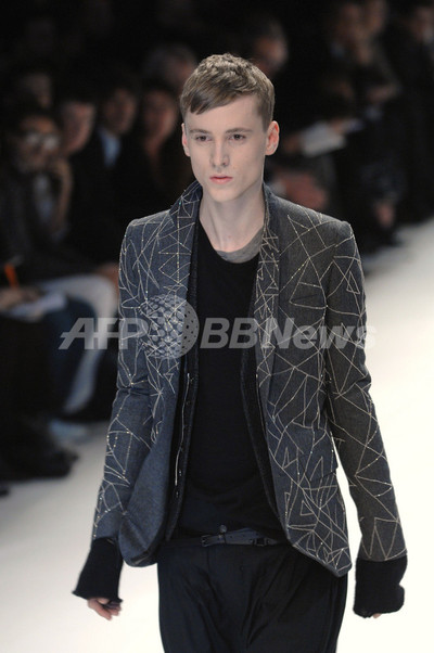 07awディオールオムDior hommeバージンウール ツイルスラッ img_ca341452aec2da2becb06a1367