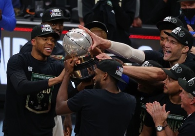 バックス、ファイナルでのアデトクンポ復帰を諦めず