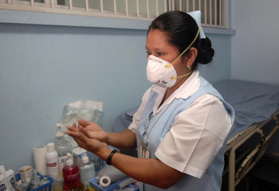 アルコール消毒が効かない？ 耐性菌の増殖に警鐘、豪論文