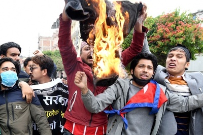 ネパール新地図にインドとの係争地域、領土問題激化必至