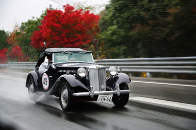 「ダンヒル」が支援、世界遺産を巡る「ラリーニッポン2014」動画公開へ