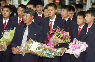 ＜サッカー＞U-17北朝鮮代表が中国経由で訪韓 - 韓国
