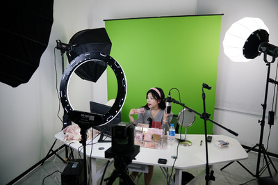 中国、電子商取引が経済回復を強く後押し