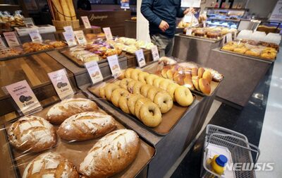 物価高、これ以上は持ちこたえられない…韓国・地下鉄駅から消える「コスパの良い」110円パン店