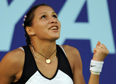 ビュチコワ マナシエワを降しパタヤ・オープン準決勝へ