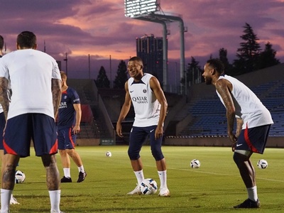 PSG、フロンターレ戦控え都内で前日練習