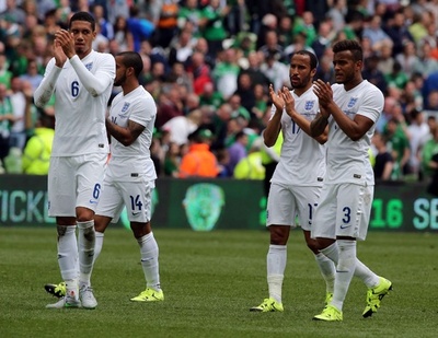 イングランドが親善試合でアイルランドとスコアレスドロー