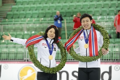 高木美帆、新浜立也がスプリント優勝 スピードスケート世界選手権