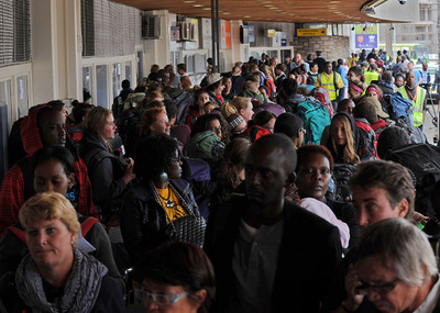 大規模火災のナイロビ空港、国際線の運航再開