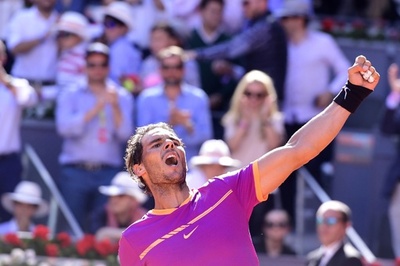 ナダルが通算50回目の対ジョコ戦で快勝、マドリード・オープン決勝へ