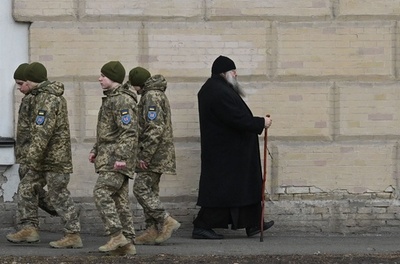 ウクライナ政府、ロシア系正教会に立ち退き要請