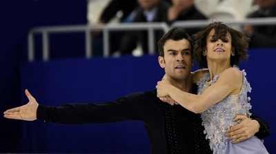 デュアメル/ラドフォード組がペア首位発進、世界フィギュア