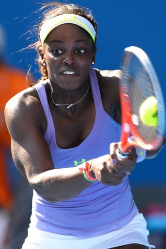 19歳のスティーブンズがヨバノフスキ破り8強、全豪オープン