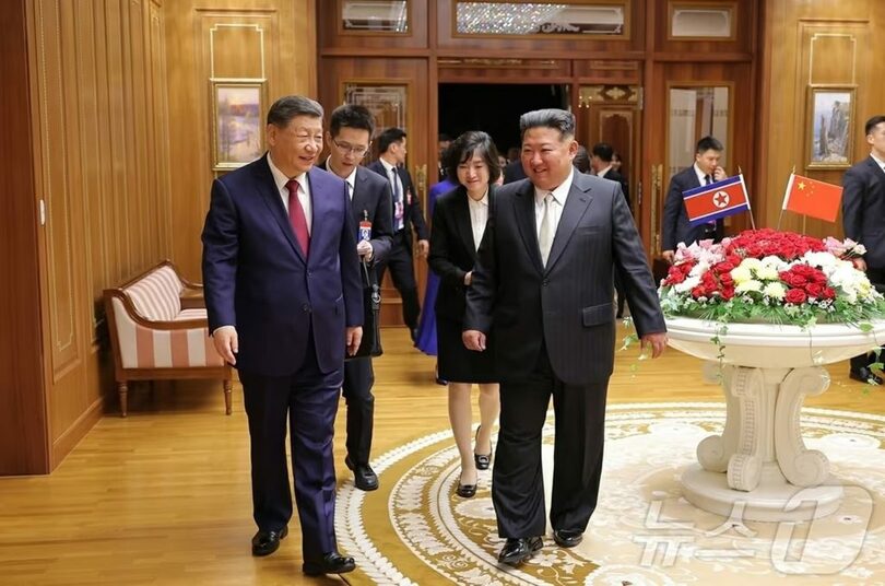 キム・ジョンウン（金正恩）朝鮮労働党総書記と中国の習近平国家主席＝労働新聞(c)news1