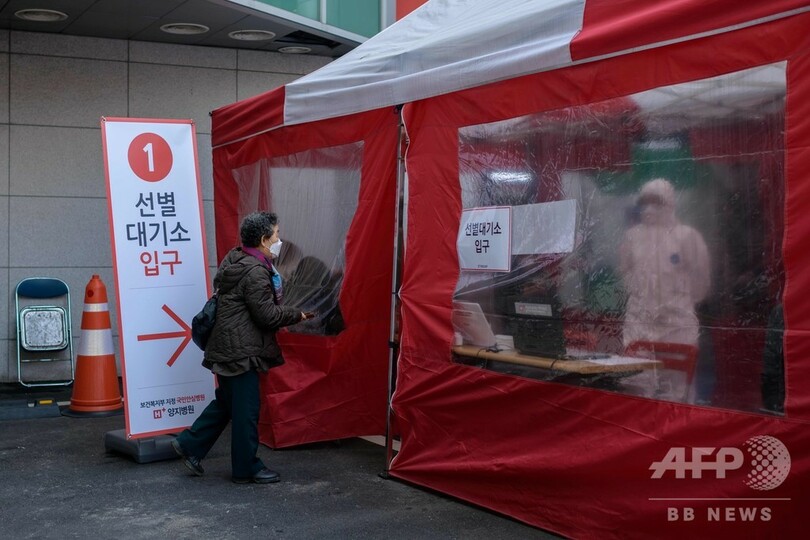 「消毒も楽々」電話ボックス風コロナ検査場、韓国が導入