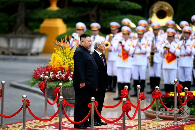 米朝会談終えた金正恩氏、ベトナムを公式訪問