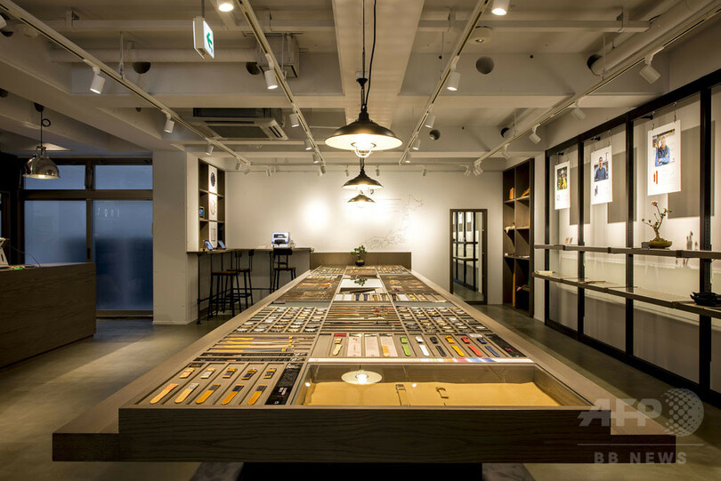 日本製のカスタムオーダー時計ブランド「ノット」、表参道に旗艦店を開設