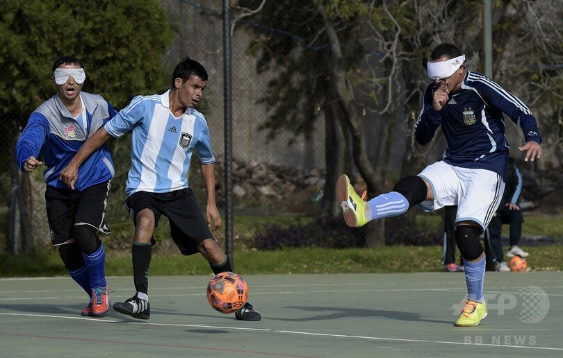 「盲目のメッシ」、パラ5人制サッカーで金メダル目指す